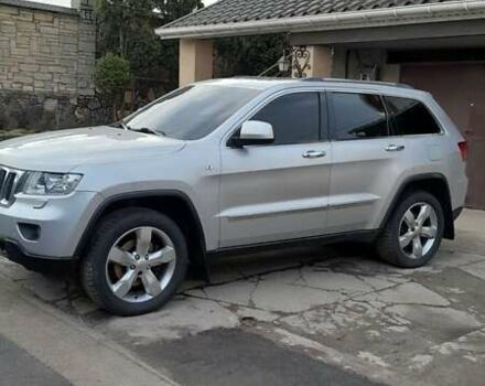 Сірий Джип Grand Cherokee, об'ємом двигуна 2.99 л та пробігом 240 тис. км за 17000 $, фото 4 на Automoto.ua