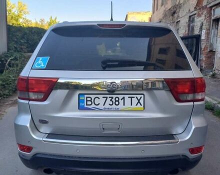 Сірий Джип Grand Cherokee, об'ємом двигуна 3 л та пробігом 207 тис. км за 13500 $, фото 2 на Automoto.ua