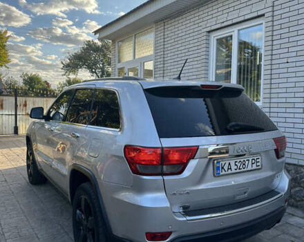 Сірий Джип Grand Cherokee, об'ємом двигуна 3 л та пробігом 196 тис. км за 15500 $, фото 7 на Automoto.ua