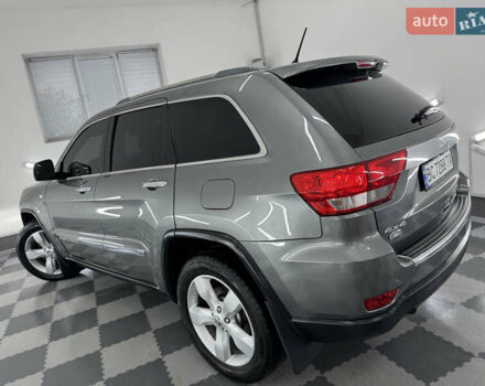 Сірий Джип Grand Cherokee, об'ємом двигуна 3 л та пробігом 164 тис. км за 18599 $, фото 120 на Automoto.ua
