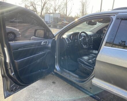 Сірий Джип Grand Cherokee, об'ємом двигуна 3 л та пробігом 198 тис. км за 17000 $, фото 2 на Automoto.ua