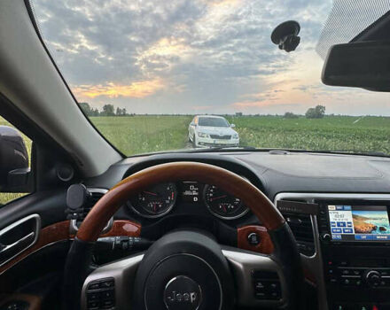 Сірий Джип Grand Cherokee, об'ємом двигуна 2.99 л та пробігом 300 тис. км за 14300 $, фото 6 на Automoto.ua