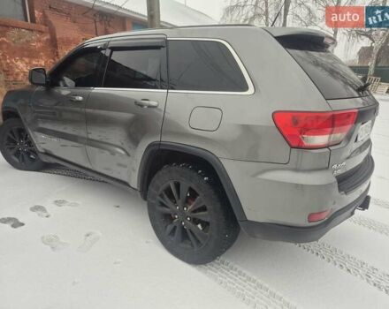 Серый Джип Гранд Чероки, объемом двигателя 3.6 л и пробегом 238 тыс. км за 15500 $, фото 3 на Automoto.ua