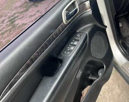 Сірий Джип Grand Cherokee, об'ємом двигуна 2.99 л та пробігом 210 тис. км за 15999 $, фото 8 на Automoto.ua