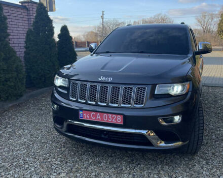 Сірий Джип Grand Cherokee, об'ємом двигуна 3 л та пробігом 205 тис. км за 24950 $, фото 1 на Automoto.ua