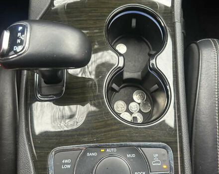 Серый Джип Гранд Чероки, объемом двигателя 3 л и пробегом 219 тыс. км за 20500 $, фото 21 на Automoto.ua