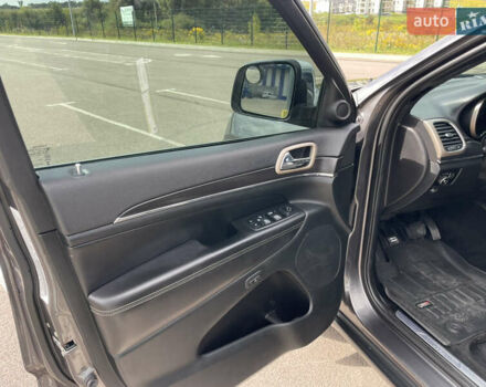 Сірий Джип Grand Cherokee, об'ємом двигуна 3.6 л та пробігом 205 тис. км за 18850 $, фото 51 на Automoto.ua