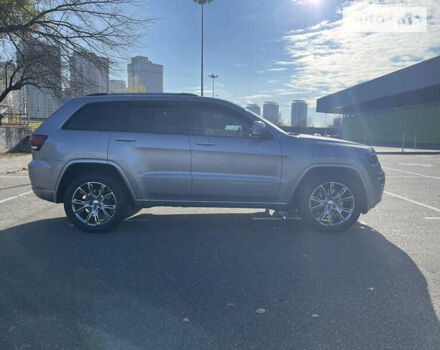 Сірий Джип Grand Cherokee, об'ємом двигуна 2.99 л та пробігом 98 тис. км за 29000 $, фото 11 на Automoto.ua