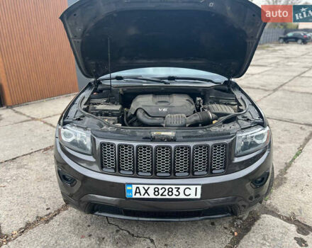 Джип Гранд Чероки 2014 в Харькове на Automoto.ua Серый Джип Гранд Чероки, объемом двигателя 3.6 л и пробегом 225 тыс. км за 14800 $, фото 15 на Automoto.ua