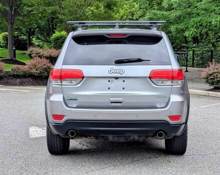 Джип Grand Cherokee 2014 у Дніпро (Дніпропетровську) на Automoto.ua Сірий Джип Grand Cherokee, об'ємом двигуна 3 л та пробігом 82 тис. км за 17100 $, фото 5 на Automoto.ua