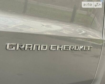 Сірий Джип Grand Cherokee, об'ємом двигуна 3 л та пробігом 229 тис. км за 22700 $, фото 31 на Automoto.ua