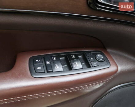 Серый Джип Гранд Чероки, объемом двигателя 3 л и пробегом 131 тыс. км за 24900 $, фото 8 на Automoto.ua