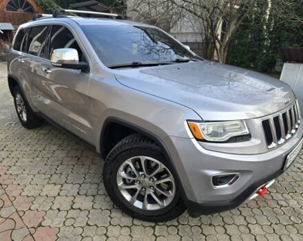 Джип Гранд Чероки 2015 в Тячеве на Automoto.ua Серый Джип Гранд Чероки, объемом двигателя 3 л и пробегом 200 тыс. км за 535 $, фото 3 на Automoto.ua