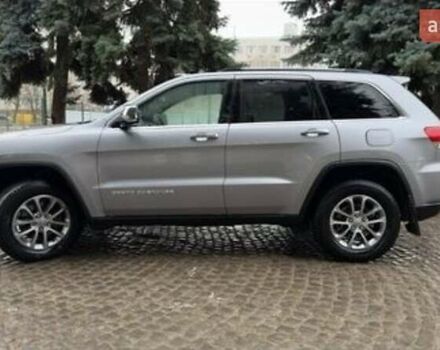 Серый Джип Гранд Чероки, объемом двигателя 3 л и пробегом 205 тыс. км за 21500 $, фото 3 на Automoto.ua