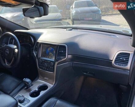 Сірий Джип Grand Cherokee, об'ємом двигуна 2.99 л та пробігом 191 тис. км за 19900 $, фото 8 на Automoto.ua