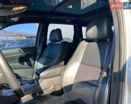 Сірий Джип Grand Cherokee, об'ємом двигуна 2.99 л та пробігом 191 тис. км за 19900 $, фото 22 на Automoto.ua