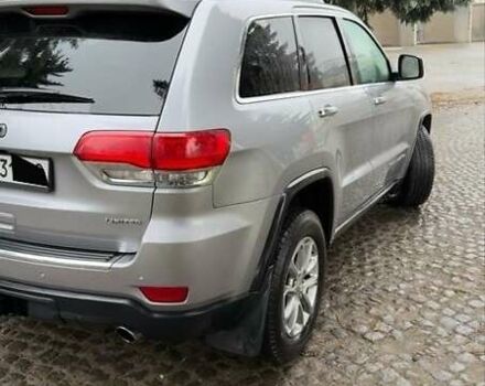 Серый Джип Гранд Чероки, объемом двигателя 3 л и пробегом 205 тыс. км за 21500 $, фото 1 на Automoto.ua