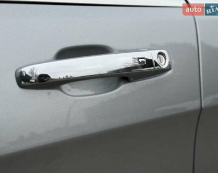 Сірий Джип Grand Cherokee, об'ємом двигуна 2.99 л та пробігом 176 тис. км за 19900 $, фото 56 на Automoto.ua