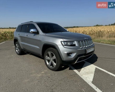 Серый Джип Гранд Чероки, объемом двигателя 3.6 л и пробегом 180 тыс. км за 20000 $, фото 1 на Automoto.ua