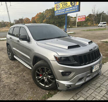 Сірий Джип Grand Cherokee, об'ємом двигуна 3.6 л та пробігом 162 тис. км за 28500 $, фото 1 на Automoto.ua