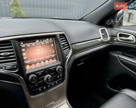 Сірий Джип Grand Cherokee, об'ємом двигуна 2.99 л та пробігом 176 тис. км за 19900 $, фото 32 на Automoto.ua