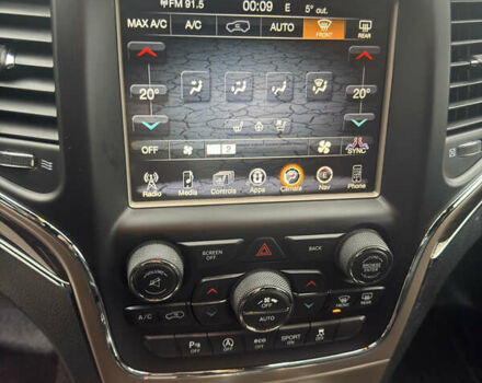 Серый Джип Гранд Чероки, объемом двигателя 3.6 л и пробегом 137 тыс. км за 24800 $, фото 20 на Automoto.ua