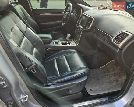 Сірий Джип Grand Cherokee, об'ємом двигуна 3.6 л та пробігом 125 тис. км за 28200 $, фото 14 на Automoto.ua