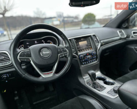 Сірий Джип Grand Cherokee, об'ємом двигуна 3.6 л та пробігом 173 тис. км за 24900 $, фото 26 на Automoto.ua