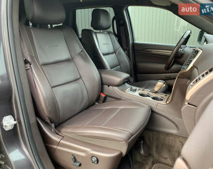 Серый Джип Гранд Чероки, объемом двигателя 2.99 л и пробегом 86 тыс. км за 29132 $, фото 11 на Automoto.ua