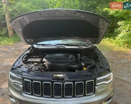 Серый Джип Гранд Чероки, объемом двигателя 3.6 л и пробегом 121 тыс. км за 19000 $, фото 11 на Automoto.ua