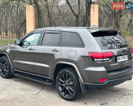 Серый Джип Гранд Чероки, объемом двигателя 3.61 л и пробегом 143 тыс. км за 22500 $, фото 9 на Automoto.ua