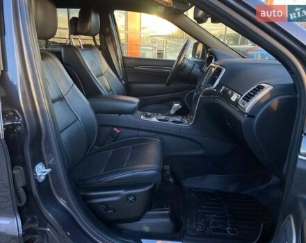 Серый Джип Гранд Чероки, объемом двигателя 3.6 л и пробегом 137 тыс. км за 23500 $, фото 27 на Automoto.ua