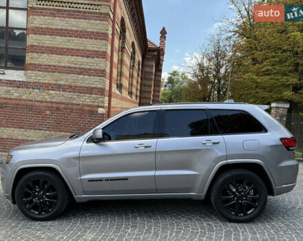 Сірий Джип Grand Cherokee, об'ємом двигуна 3.6 л та пробігом 71 тис. км за 19300 $, фото 2 на Automoto.ua
