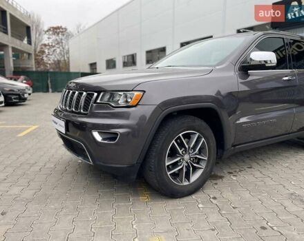 Сірий Джип Grand Cherokee, об'ємом двигуна 3.6 л та пробігом 103 тис. км за 20500 $, фото 1 на Automoto.ua