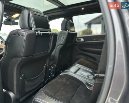 Сірий Джип Grand Cherokee, об'ємом двигуна 3.6 л та пробігом 173 тис. км за 24900 $, фото 25 на Automoto.ua