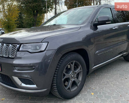Серый Джип Гранд Чероки, объемом двигателя 2.99 л и пробегом 86 тыс. км за 29132 $, фото 2 на Automoto.ua