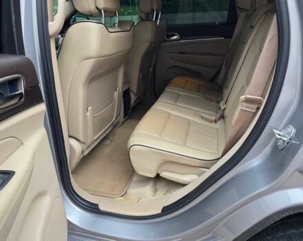 Сірий Джип Grand Cherokee, об'ємом двигуна 3 л та пробігом 76 тис. км за 14000 $, фото 10 на Automoto.ua