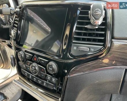 Сірий Джип Grand Cherokee, об'ємом двигуна 3.6 л та пробігом 170 тис. км за 22500 $, фото 11 на Automoto.ua