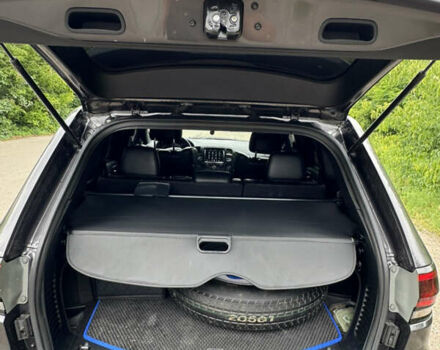 Серый Джип Гранд Чероки, объемом двигателя 3.6 л и пробегом 151 тыс. км за 28500 $, фото 2 на Automoto.ua