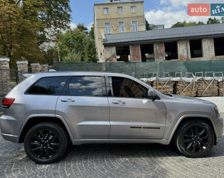 Сірий Джип Grand Cherokee, об'ємом двигуна 3.6 л та пробігом 71 тис. км за 19300 $, фото 6 на Automoto.ua