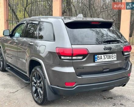 Серый Джип Гранд Чероки, объемом двигателя 3.61 л и пробегом 143 тыс. км за 22500 $, фото 11 на Automoto.ua