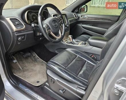 Сірий Джип Grand Cherokee, об'ємом двигуна 3.6 л та пробігом 125 тис. км за 28200 $, фото 10 на Automoto.ua