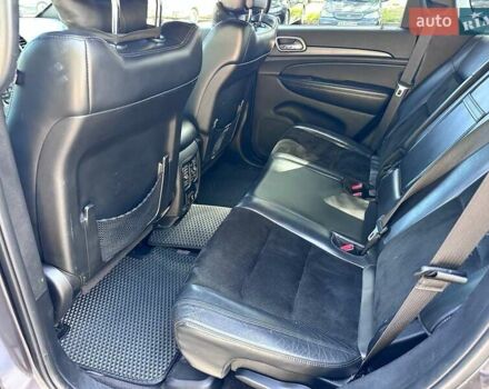 Джип Гранд Чероки 2016 в Кропивницком (Кировограде) на Automoto.ua Серый Джип Гранд Чероки, объемом двигателя 3.6 л и пробегом 143 тыс. км за 24500 $, фото 17 на Automoto.ua