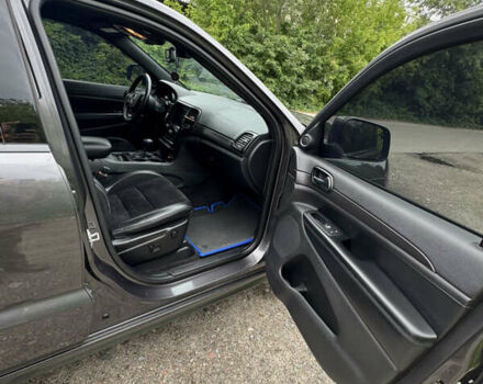 Серый Джип Гранд Чероки, объемом двигателя 3.6 л и пробегом 151 тыс. км за 28500 $, фото 33 на Automoto.ua