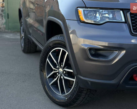Сірий Джип Grand Cherokee, об'ємом двигуна 3.6 л та пробігом 175 тис. км за 25600 $, фото 1 на Automoto.ua