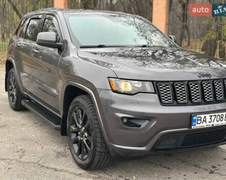 Серый Джип Гранд Чероки, объемом двигателя 3.61 л и пробегом 143 тыс. км за 22500 $, фото 4 на Automoto.ua
