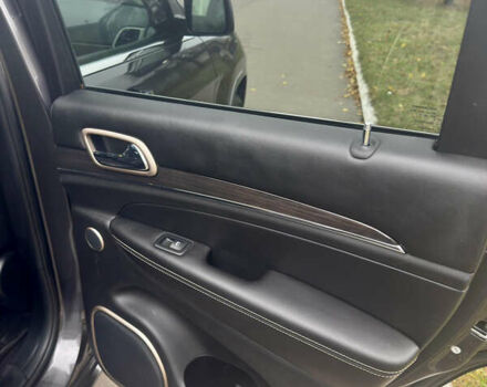 Серый Джип Гранд Чероки, объемом двигателя 3.6 л и пробегом 137 тыс. км за 24800 $, фото 19 на Automoto.ua