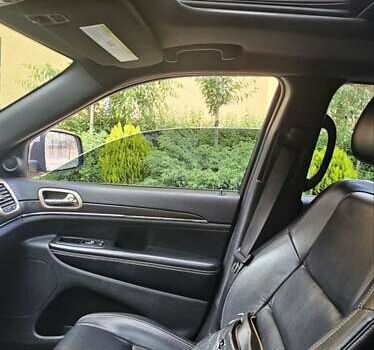 Серый Джип Гранд Чероки, объемом двигателя 3.6 л и пробегом 182 тыс. км за 19300 $, фото 3 на Automoto.ua