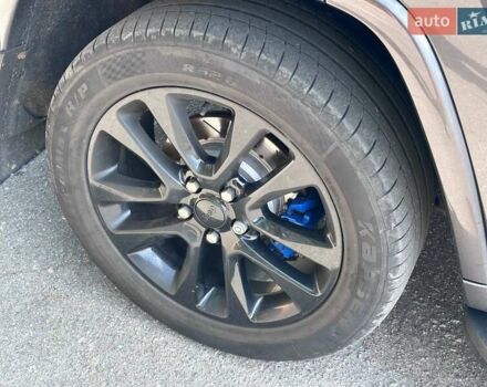 Джип Гранд Чероки 2016 в Кропивницком (Кировограде) на Automoto.ua Серый Джип Гранд Чероки, объемом двигателя 3.6 л и пробегом 143 тыс. км за 24500 $, фото 24 на Automoto.ua