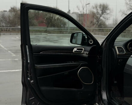 Серый Джип Гранд Чероки, объемом двигателя 3.6 л и пробегом 138 тыс. км за 22600 $, фото 18 на Automoto.ua